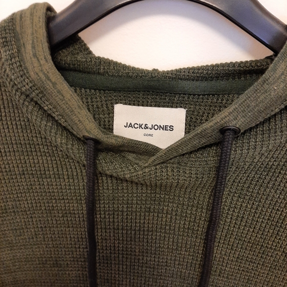 Jack & Jones jcobadge XL forest Night athletic fit hooded Sweatshirt - Picture 6 of 9